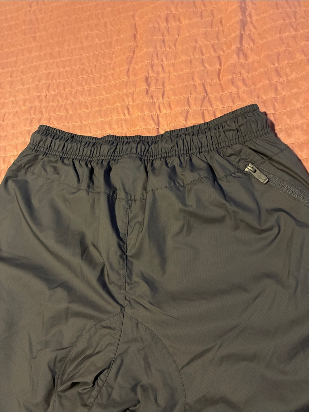 Nike Men's Dark Gray Jogger with White Swoosh - Picture 4 of 5
